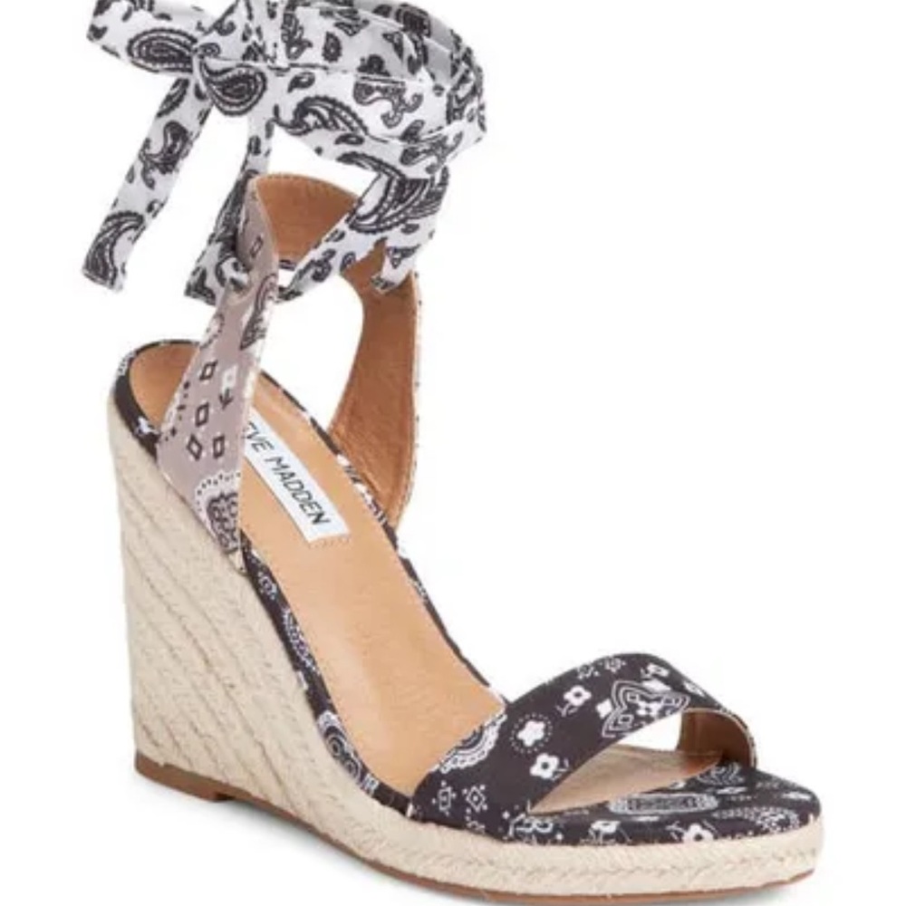 Steve Madden Black and White Patterned Espadrilles